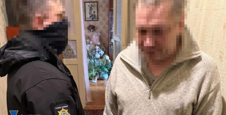У Києві кіберфахівці СБУ викрили підприємця, який агітував до захоплення столиці України