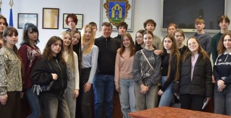 У міськраді Броварів стартувало стажування для молоді