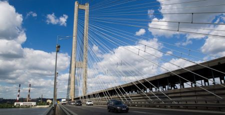 В проєкт ремонту Південного мосту вкладуть 1,5 млн гривень