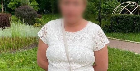 У Києві жінку засудили за крадіжку у пенсіонерки під приводом «зняття порчі»