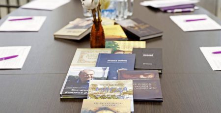 У Києві розпочали прийом рукописів для видання за кошти міського бюджету у 2026 році