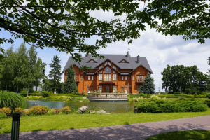 На колишній дачі Януковича за 1,5 млн гривень підріжуть дерева і живі огорожі