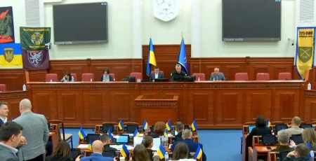 Більше коштів на сухпайки і воду: Київрада вчергове відкоригувала програму цивільного захисту