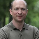 Хто при грошах у КМДА: зарплати керівників департаментів і управлінь за 2025 рік