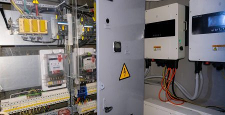 Два дитсадки на Позняках за 2,3 млн гривень підключать до автономного електроживлення