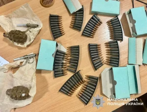 У Білоцерківському районі 37-річний місцевий житель незаконно продавав боєприпаси (фото)