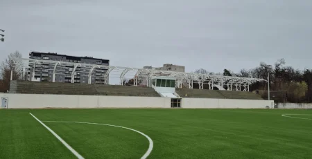 Ірпінь повертає собі «Чемпіона»: триває капітальний ремонт міського стадіону