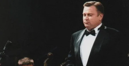 Пішов з життя соліст Національної опери Петро Приймак