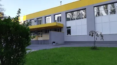 У школі на Борщагівці за 4,2 млн гривень замінять вікна