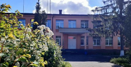 За проєкт реконструкції Дмитрівського ліцею заплатять 1,48 млн гривень