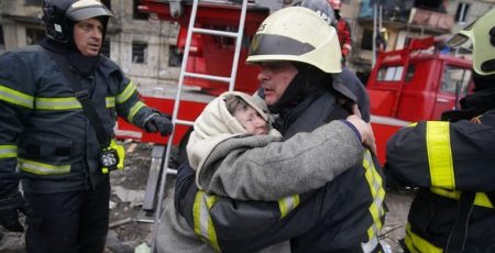 Скверу в Солом’янському районі присвоїли назву «Пам’яті героїв – рятувальників»