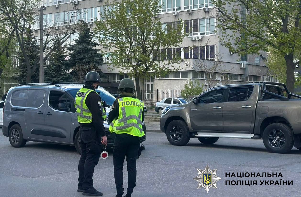 росіяни посеред дня атакували столицю (фото)