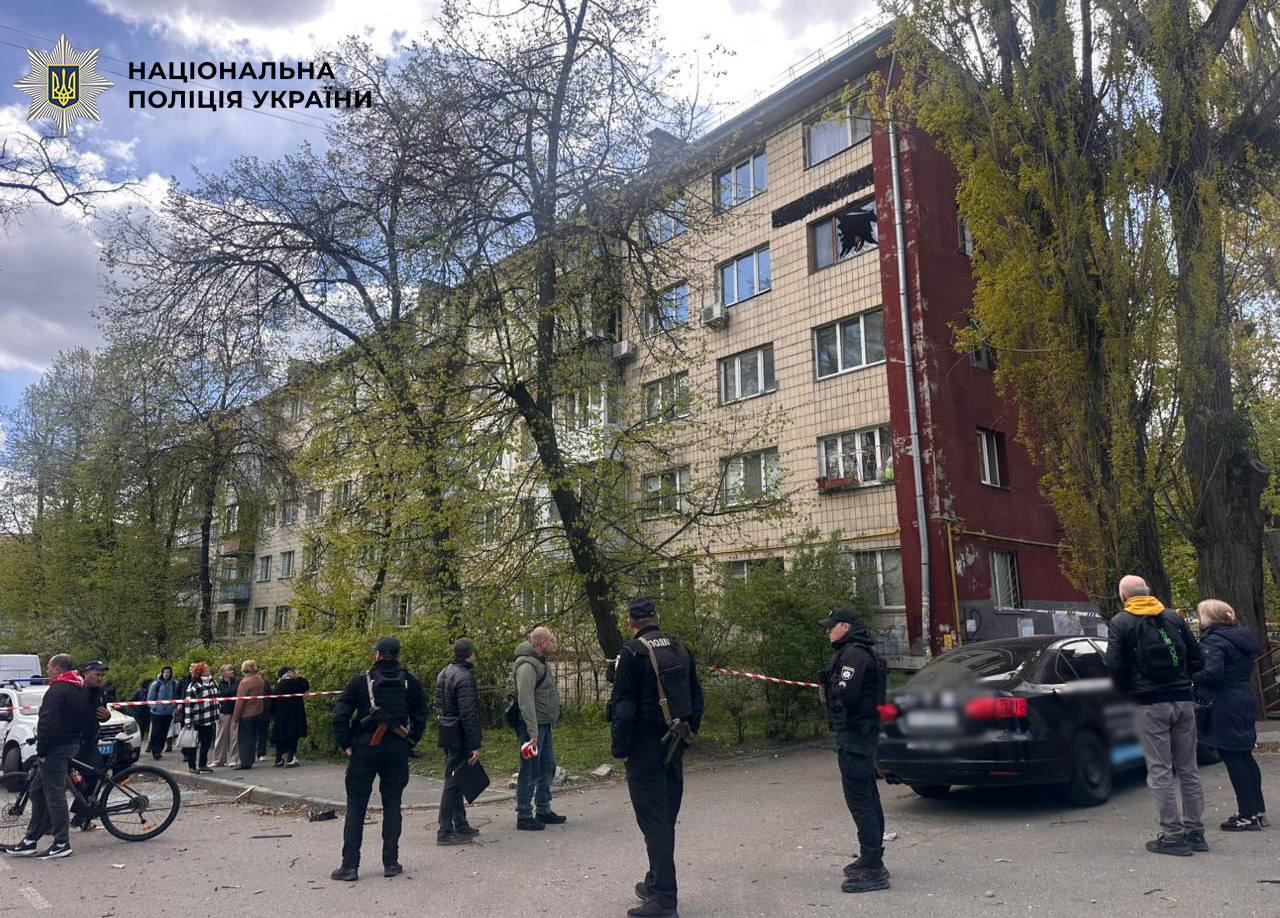 росіяни посеред дня атакували столицю (фото)