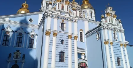 На Великодні свята у столиці працюватиме ситуаційний центр Нацполіції, комендантську годину не скасовують