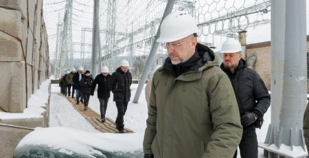 Уряд виділив 281,3 млн гривень допомоги відновлювальним бригадам за лютий