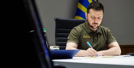 Україна застосувала санкції проти п’ятьох культурних діячів рф