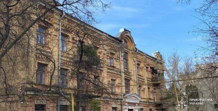 Прокуратура Києва вимагає привести до ладу пам’ятку архітектури на вул. Ярославів Вал