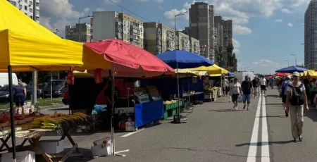 Зміни руху: 25-26 квітня деякі автобуси й тролейбуси підуть в об’їзд ярмарків