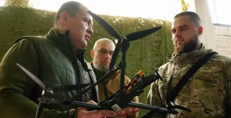 Бійці 21 полку безпілотних систем Третього армійського корпусу отримали партію дронів від «Української команди» - Палатний