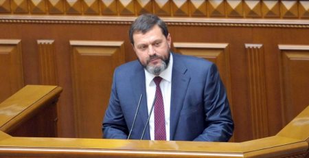 Екснардеп Деркач привласнив 41,5 га земель у заповідній зоні «Конча-Заспи» - Генпрокурор