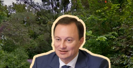 Парк чи житлові багатоповерхівки: Київрада продовжує боротьбу за 3 гектари землі у Феофанії