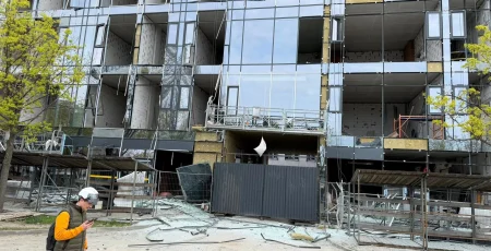 Внаслідок атаки по Києву постраждали будівельники SAGA Development