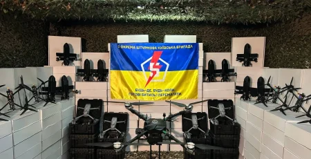 Київ передав військовим ще майже 2 тисячі безпілотників