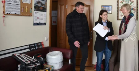 Бровари отримали зарядну станцію EcoFlow від партнерів із Франції