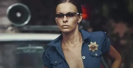 Скандальні фото: МЗС скасувало призначення консулки в Домінікані