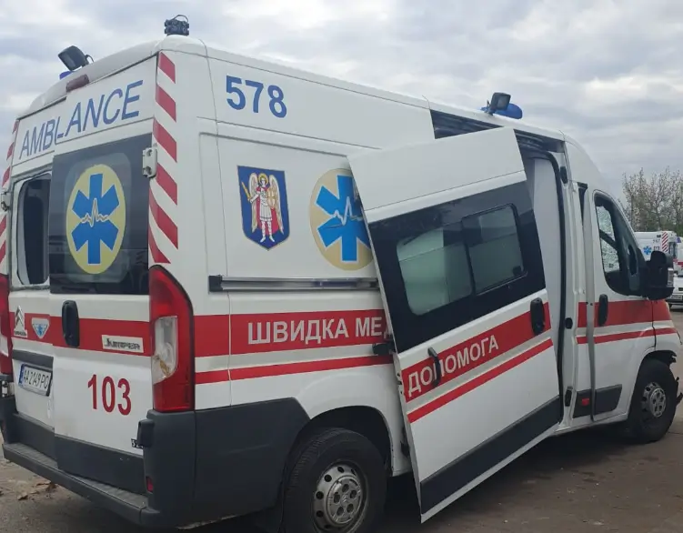 Під час атаки рф у Києві від повторного обстрілу постраждали медики та правоохоронці