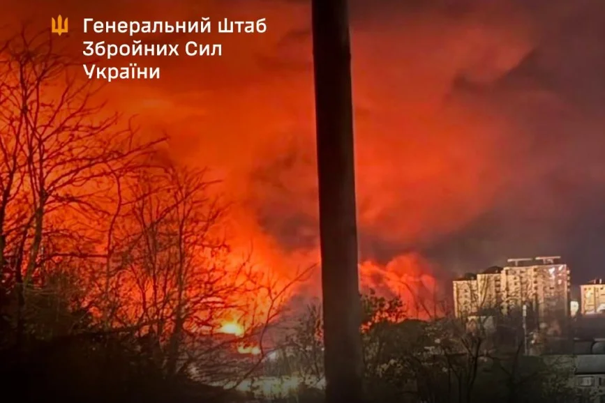 Генштаб підтвердив ураження НПЗ “Туапсинский”