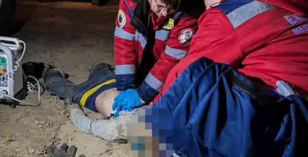 У Бородянці хлопчика засипало піском, він загинув