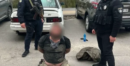 У Бучі чоловік відкрив стрілянину на вулиці - його затримали