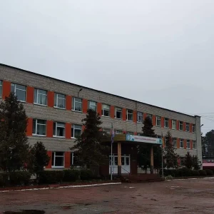 Площу Коцюбинського ліцею №1 викладатимуть бруківкою у стилі вишиванки