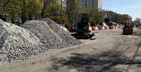 У Києві почали капремонт проспекту Валерія Лобановського