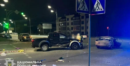 На столичній Троєщині нетверезий водій спричинив ДТП - серед постраждалих троє підлітків