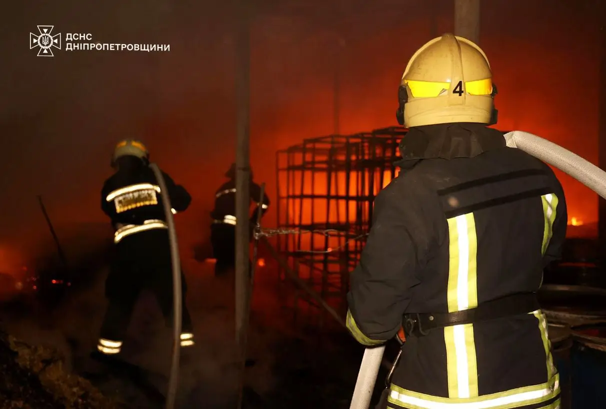 Ракетний удар по Дніпру вбив 4 людини, 19 поранених