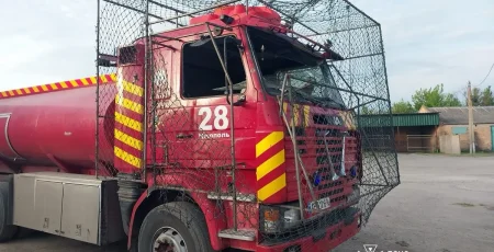 На Дніпропетровщині ворожий БпЛА атакував авто рятувальників - є поранений