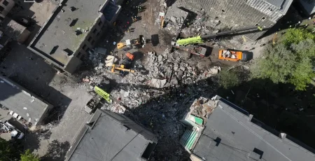 У Києві число вбитих російською атакою зросло до 5 осіб, серед них 12-річна дівчинка