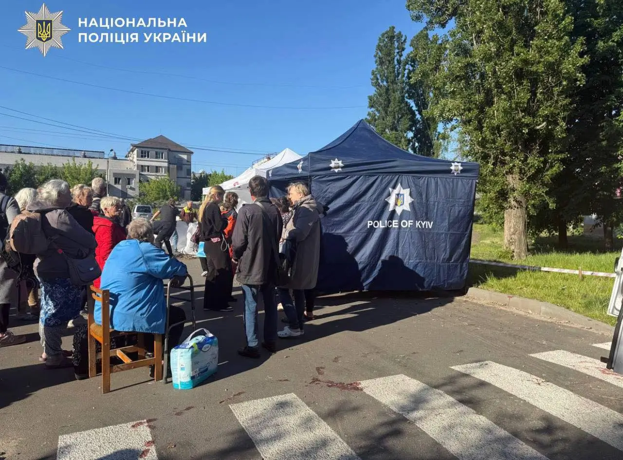 На Подолі затримали мародера, який після атаки рф обкрадав пошкоджені помешкання