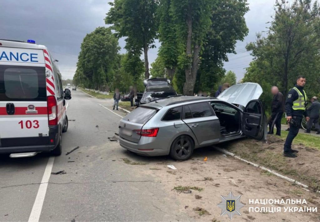 У Переяславі двоє підлітків - водіїв потрапили в ДТП: один хлопець загинув