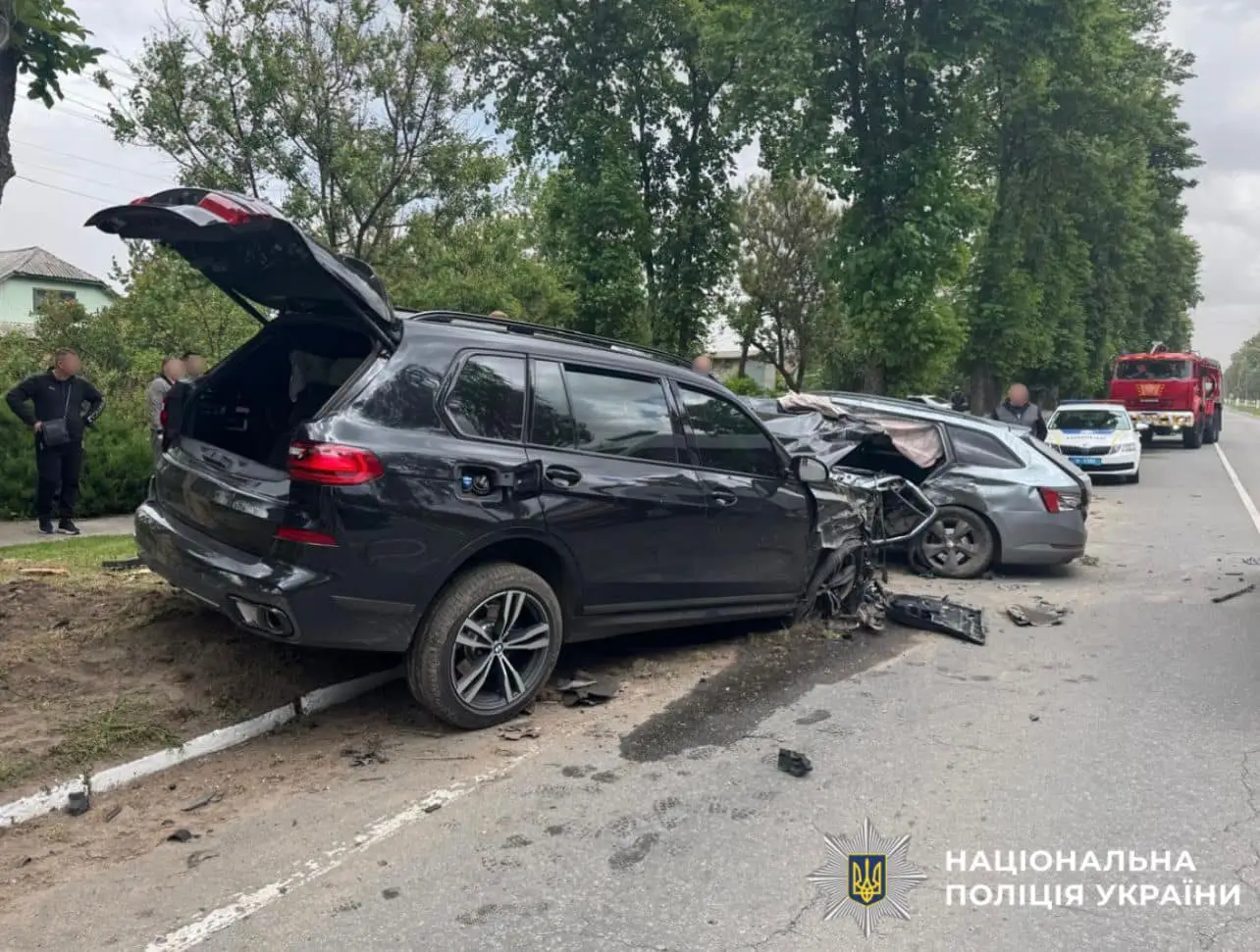 У Переяславі двоє підлітків – водіїв потрапили в  ДТП: один хлопець загинув