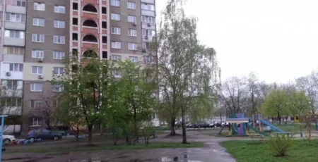 Багатоповерхівки на Троєщині за 14 млн гривень підключать до альтернативного електроживлення