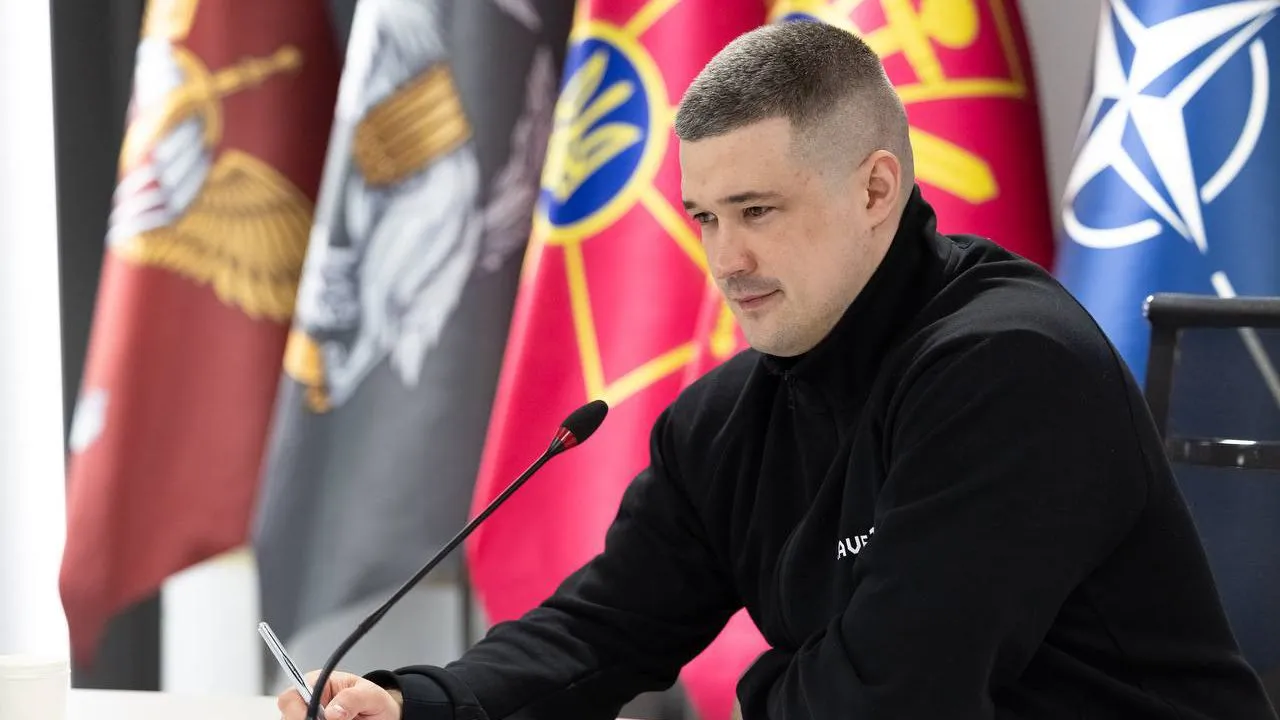 Кабмін відправив у відставку двох досвідчених заступників очільника Міноборони - генералів Гаврилюка та Мойсюка