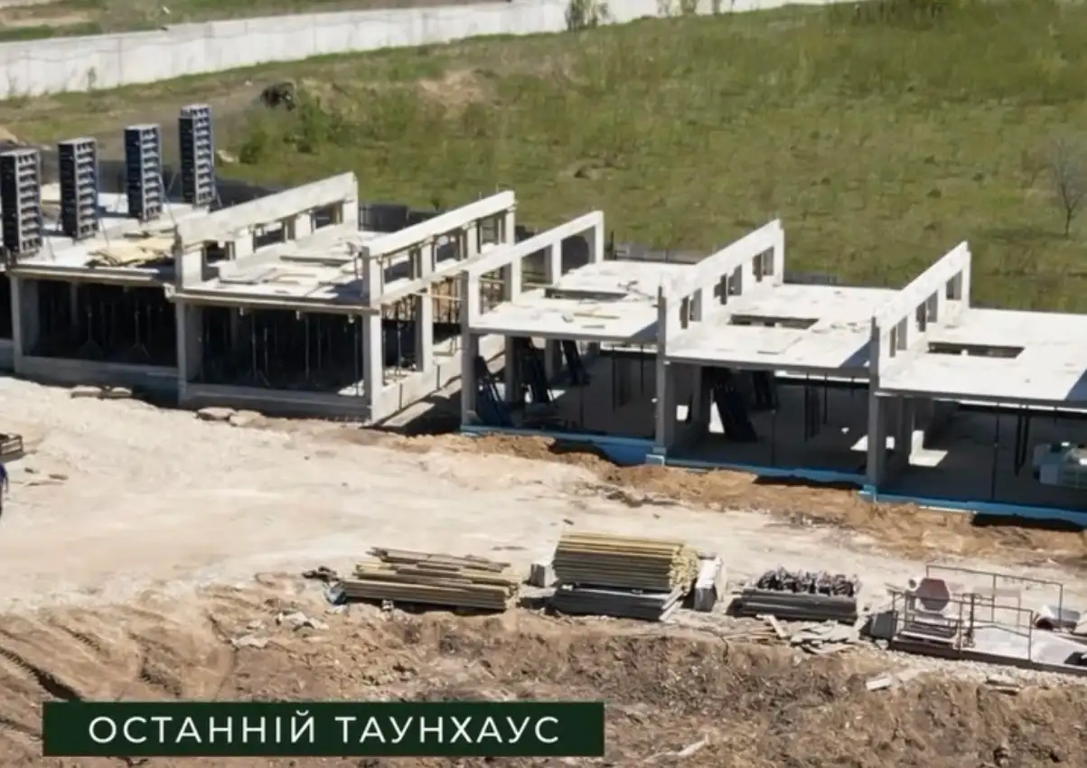 «Креатор-Буд» виставив на продаж останній таунхаус у КМ «Едем таун»