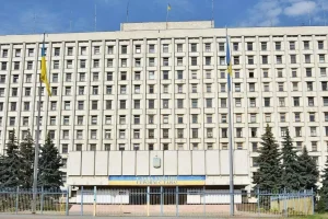 Київоблрада збільшила патронатну службу апарату за рахунок скорочення юристів