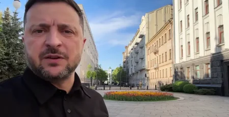 Ми не рекомендуємо, - Зеленський державам, чиї представники збираються до москви 9 травня