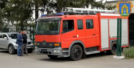 У Княжичі передали новий пожежний автомобіль від міжнародних партнерів