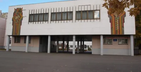 Фасад ліцею на Кошиця відремонтують за 40 млн гривень