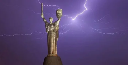 На Київ та область суне негода - синоптики попередили про грози